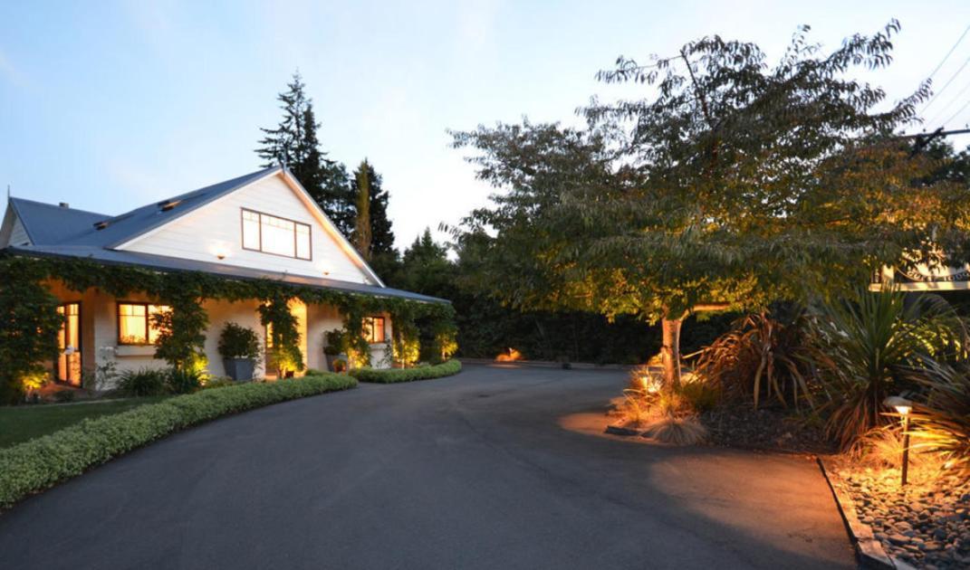 Olive Rabbit - Boutique Bed & Breakfast Turangi Exteriér fotografie